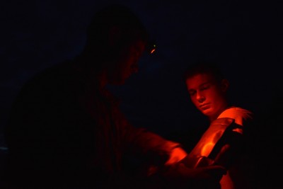 Ošetřování amerického výsadkáře zraněného při seskoku. / Foto: Markus Rauchenberger, US Army 