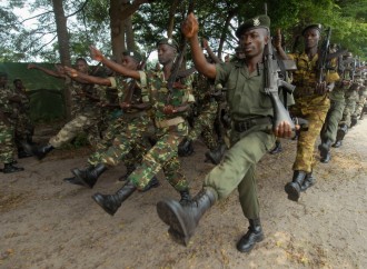 Afrika musí přestat demilitarizovat své armády