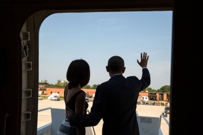Barack Obama and Michelle Obama on board of Air Force One; Photo by Pete Souza, White House
